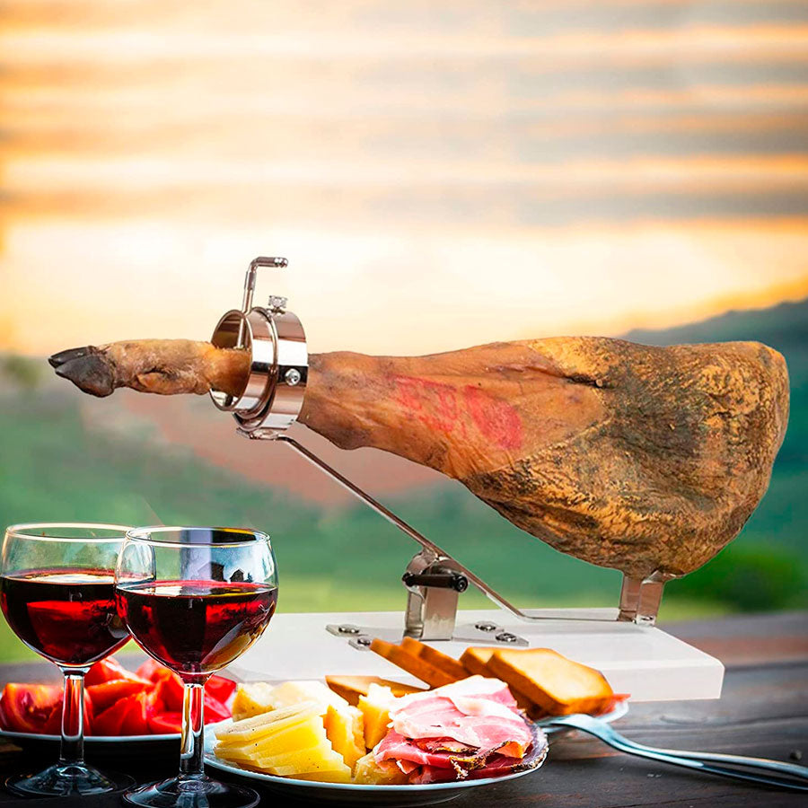 Jamonero Pata Negra A9 fabricado en España con materiales de primera calidad.