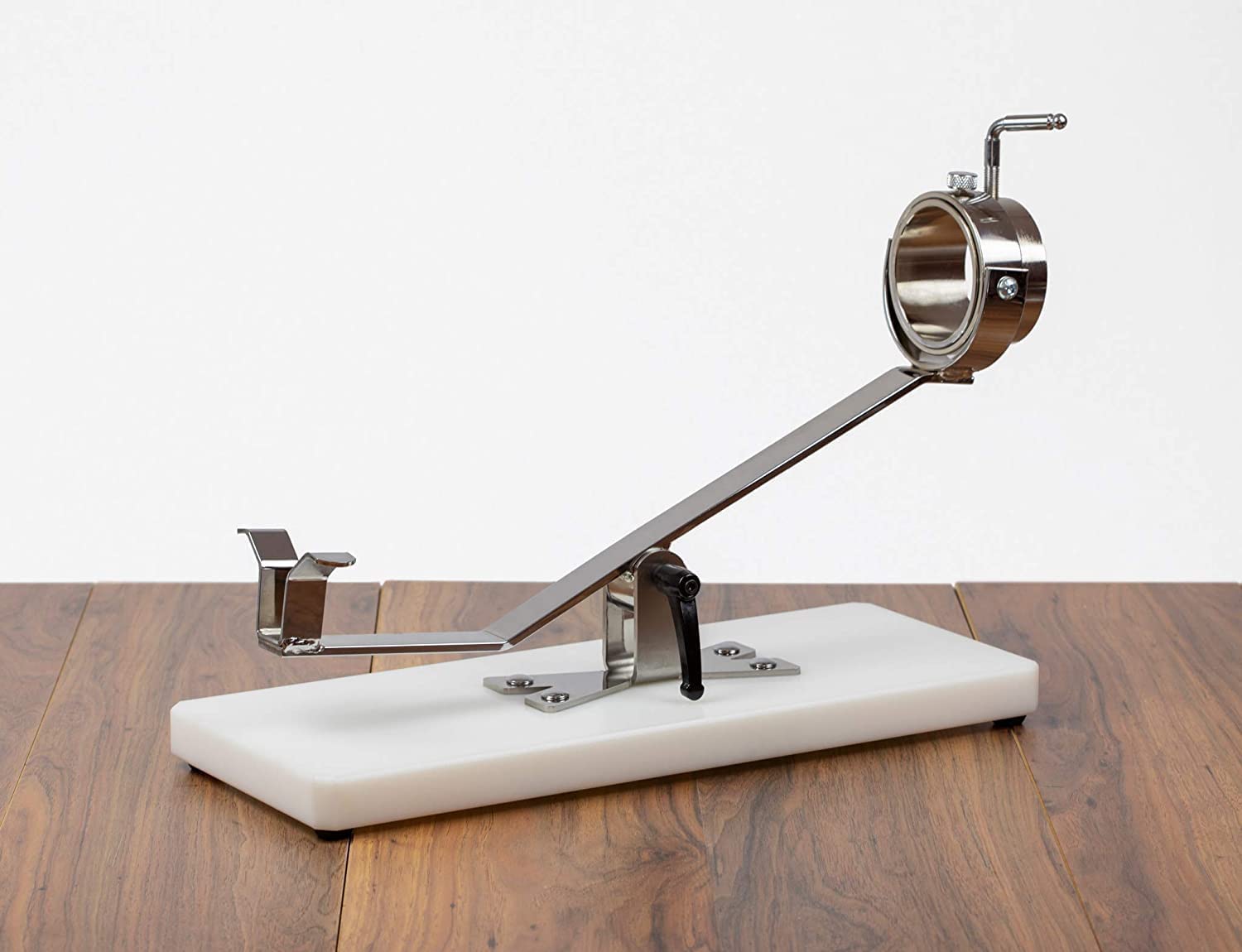 Jamonero profesional bricomiras pata negra con base color blanco y estructura en acero